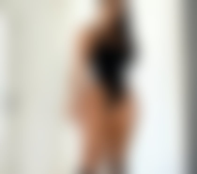 Escorts Cheshire East Crewe - Cheshire East - Photos for HOT 🔥 SPICY 🌶️ NEW PARTY IN TOWN! 🎉🥳