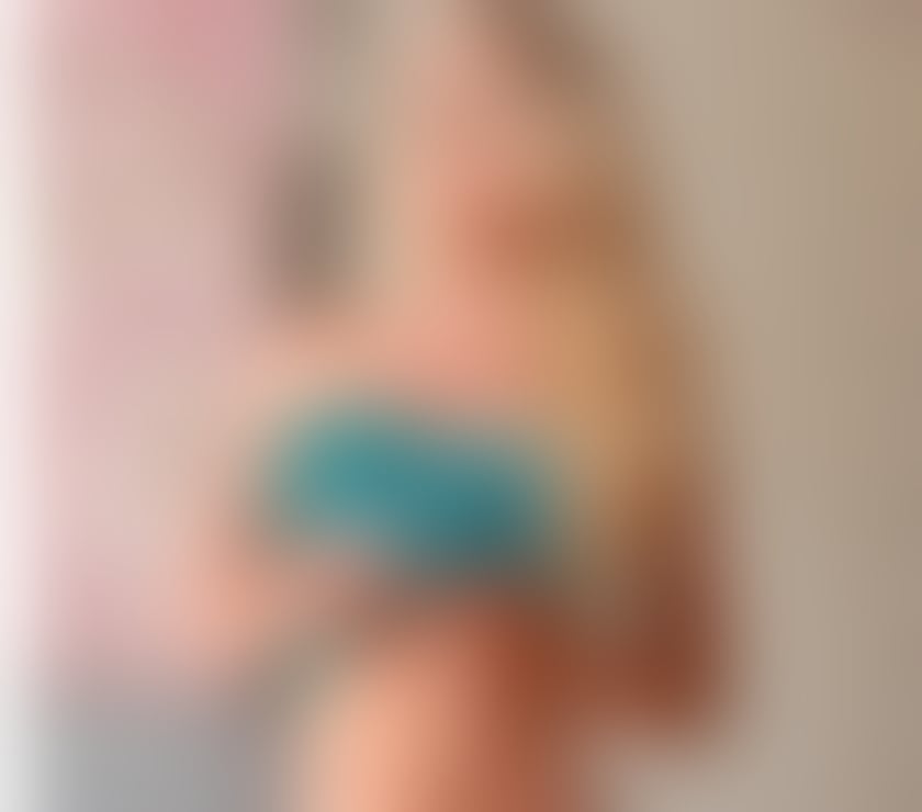 Escorts Essex Chelmsford - Photos for Gorgeous Sam for gentleman pleasure and satisfaction