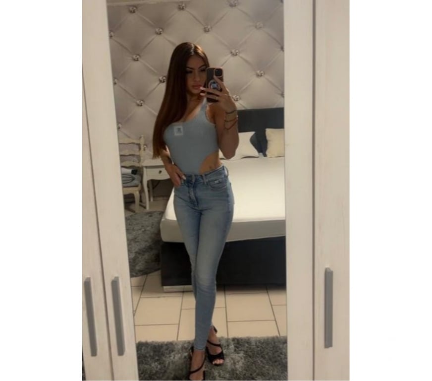 Escorts Falkirk Falkirk Town Centre - Falkirk - Photos for Incalls and outcalls