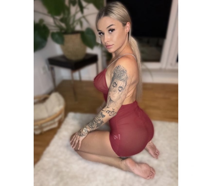 Escorts Carmarthenshire - Wales Llanelli - Carmarthenshire - Photos for Incalls and outcalls ❤️Best services