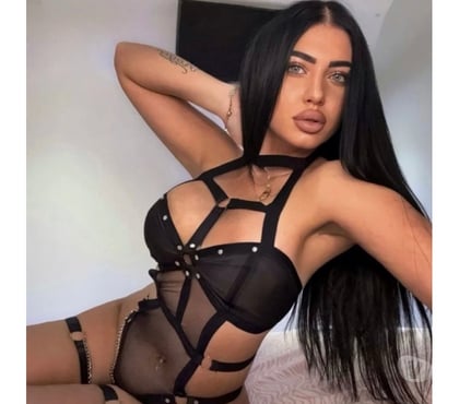 Escorts Portsmouth City Centre Portsmouth - Photos for AShlEy 💦🔞Real girl 💯PaRty QuEEn💓💕INN-OUT✅