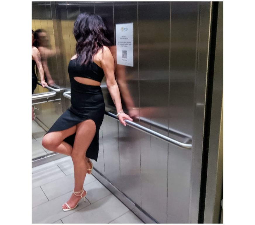 Escorts West London West Ealing - West London - Photos for WHITE ENGLISH JADE - EALING INCALL, OUTCALLS AND CAR FUN