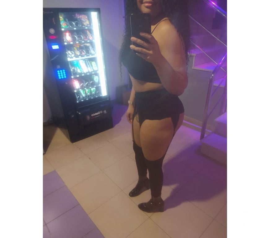 Escorts South East London Croydon - Photos for Sweet, passionate, and fun-loving Caribbean black woman