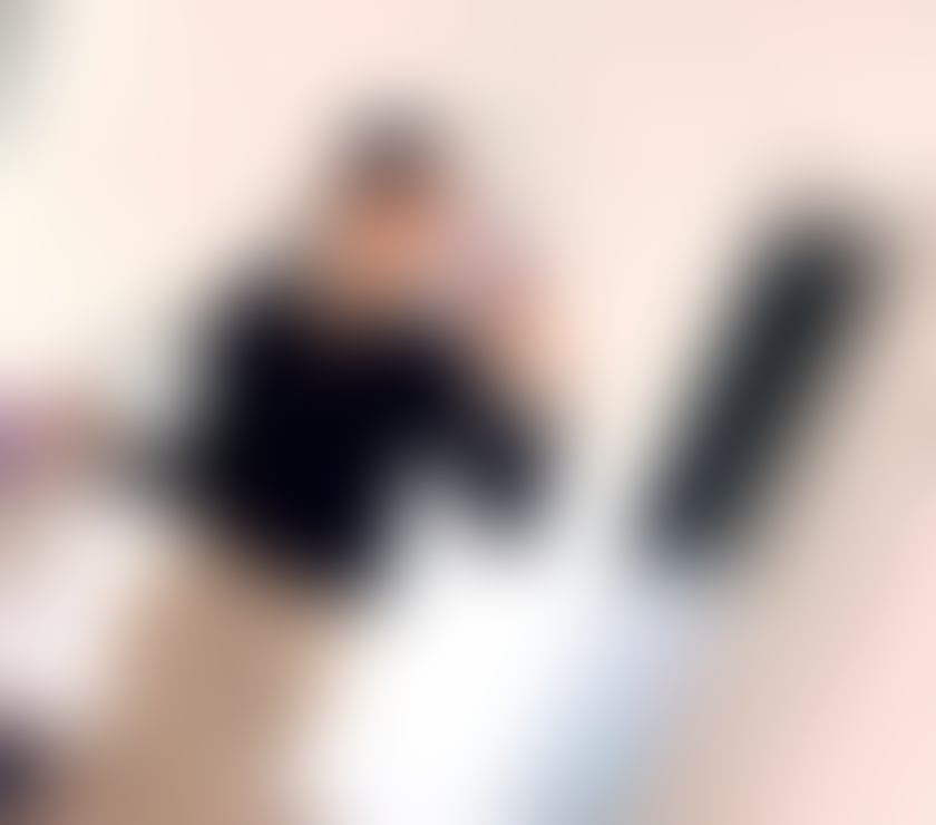 Hello Now Anda Incall