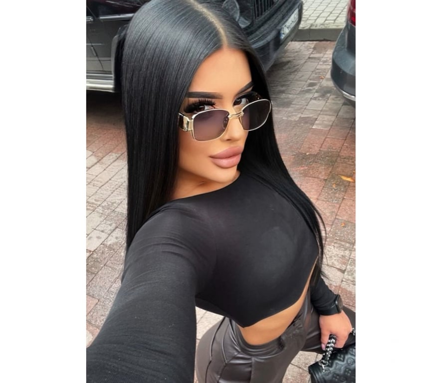 Escorts Hampshire Rushmoor - Photos for Sexy brunette only outcall❤️