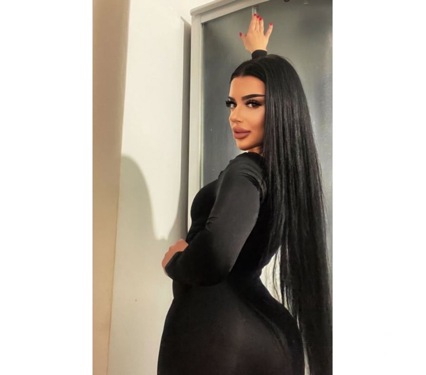 Escorts Hampshire Rushmoor - Photos for Sexy brunette only outcall❤️