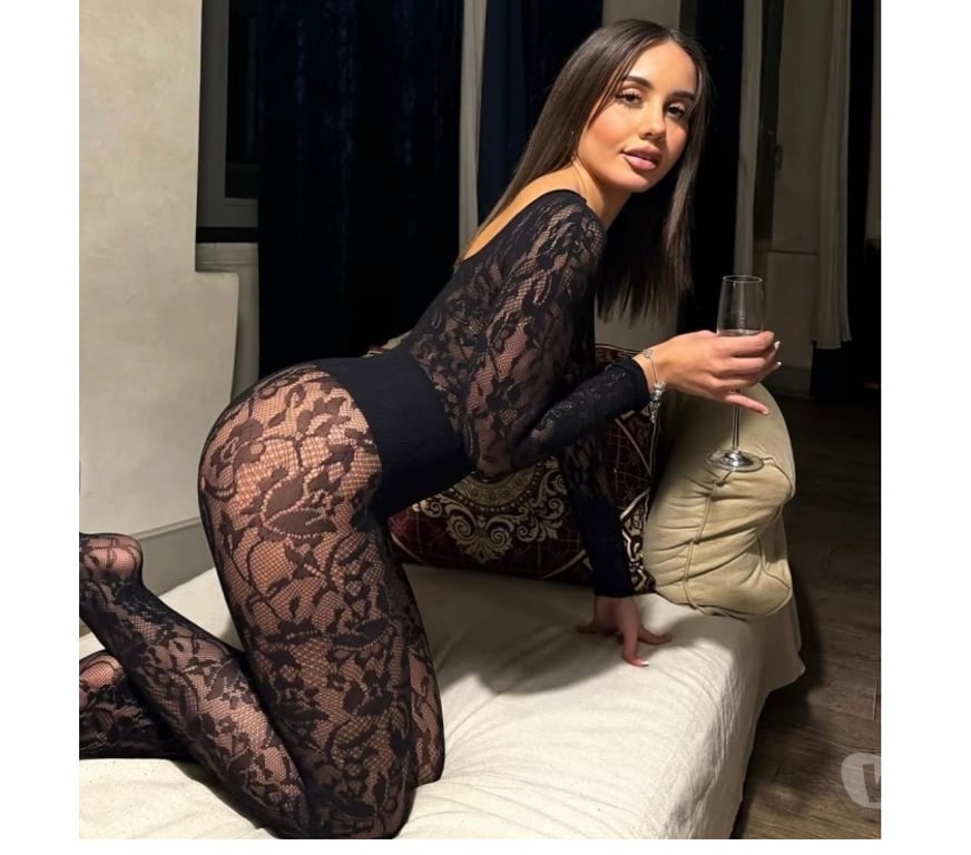 Escorts Fife Cardenden - Fife - Photos for 🌹AVAILABLE JUST FOR OUTCALL PARTY GIRL🌹