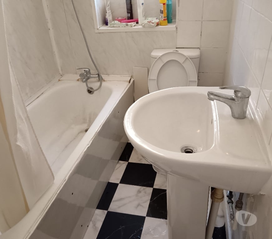 room to let East London Upton Park - East London - Photos for double oom to let inclusive all bills available now E13 9DA