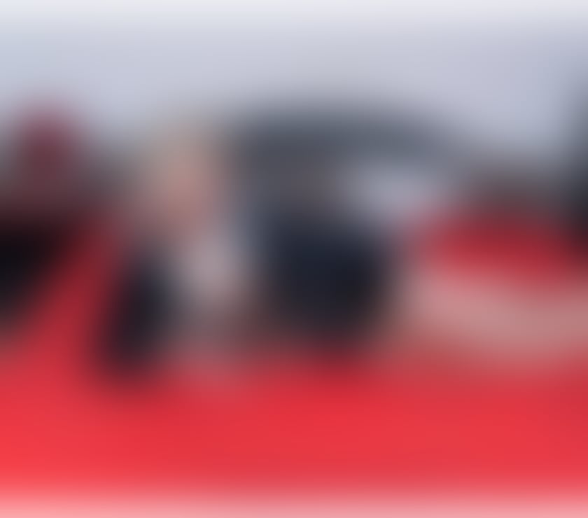 ♥️Hi My name is Mia!!♥️