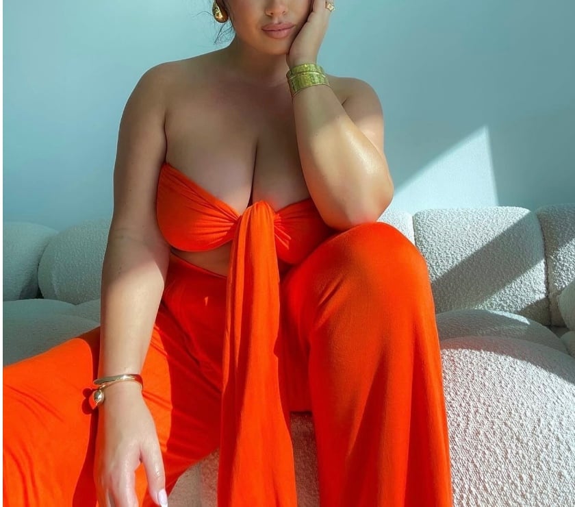 Escorts West Sussex Crawley - Photos for 💯 seductive ❌busty blonde✅ let’s have fun💥