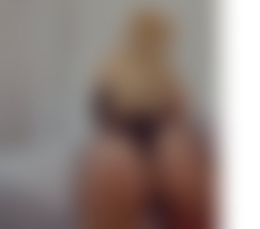 Escorts West Yorkshire Leeds - Photos for Hot blonde❤️for a short time‼️the best service