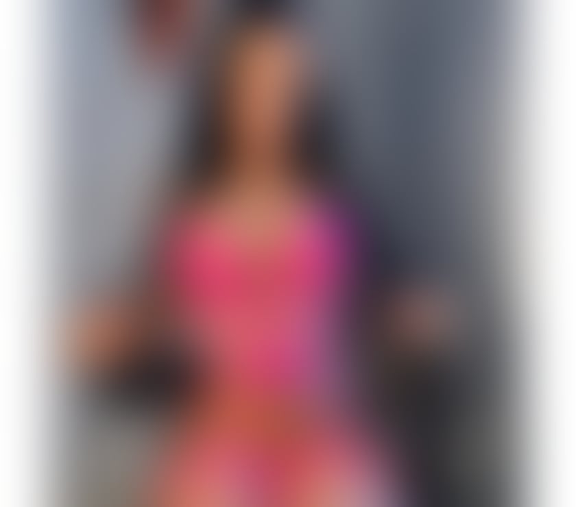 Escorts London Gatwick Airport Crawley - Photos for Luxury Escort Bella OUTCALL ONLY