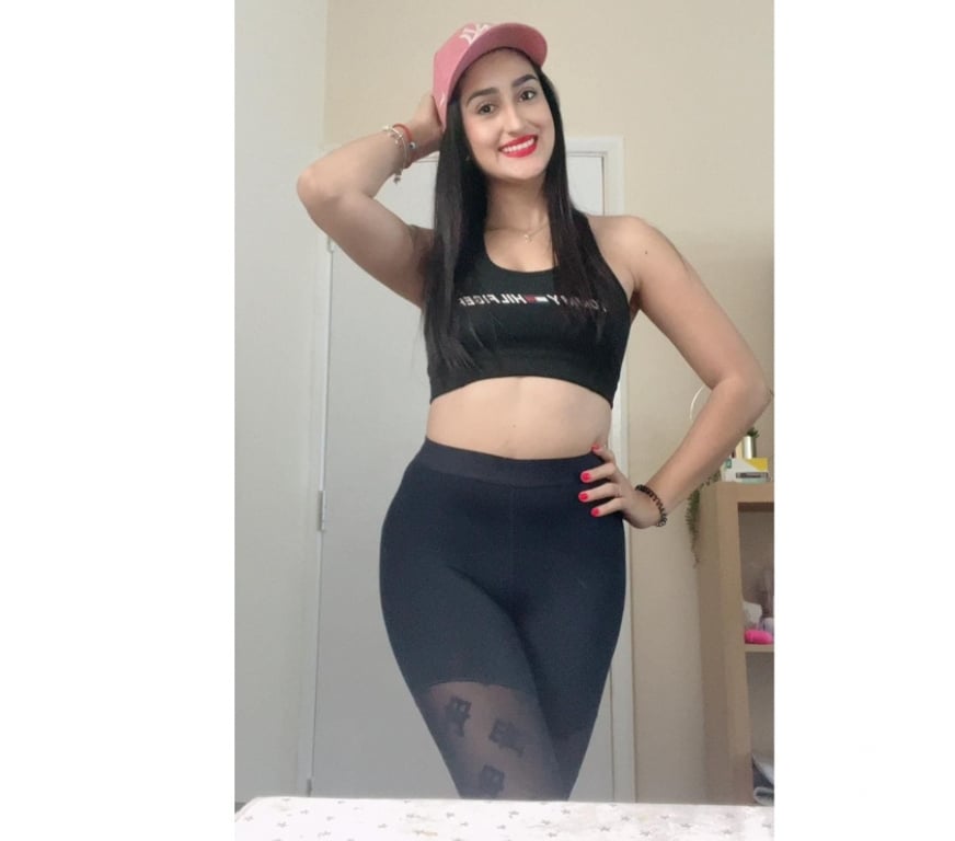 Escorts Buckinghamshire High Wycombe - Buckinghamshire - Photos for Angelica party Paraguayan girl!