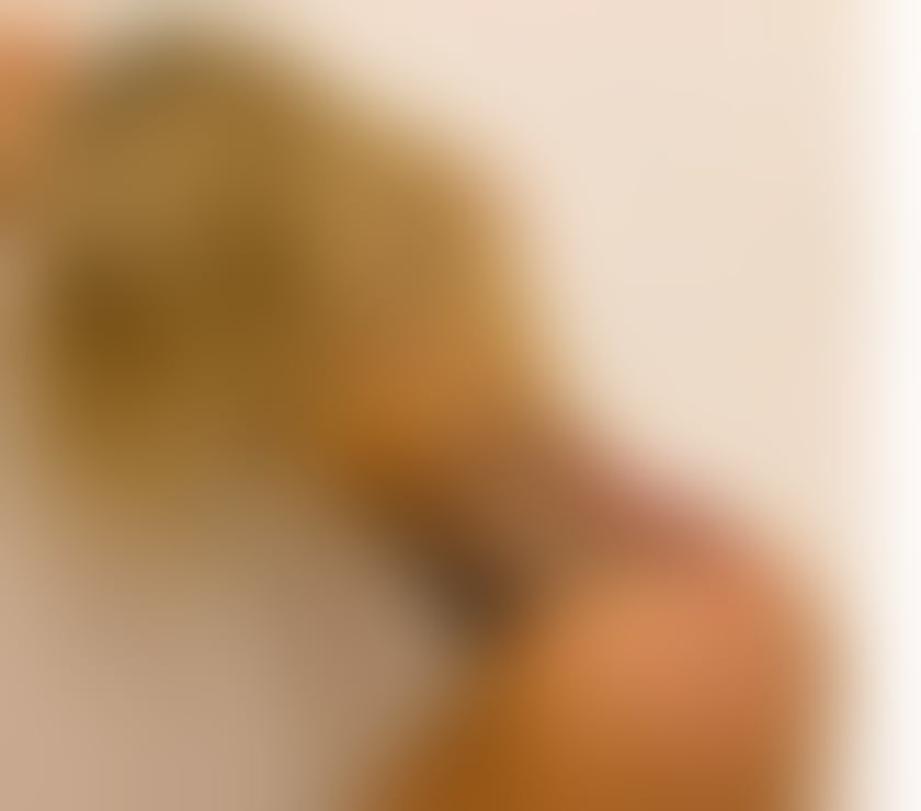 Escorts Surrey Guildford - Photos for HOT BLONDE💃🏼MATURE❤️RECENTLY ARRIVED🔝