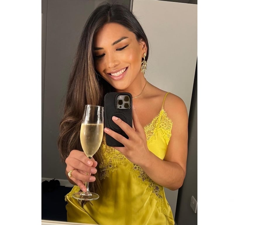 Escorts Bedfordshire Luton - Photos for LUCY TS COLOMBIANA PARTY GIRL