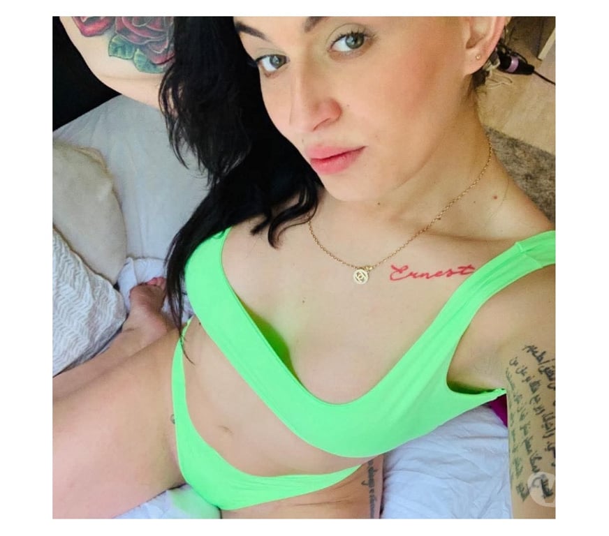 Escorts West London Acton - West London - Photos for Your Sweet Mia. ❤️