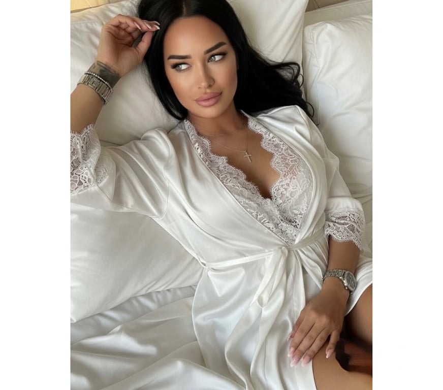 Escorts West London Hillingdon - Photos for 💎 Fresh arrival • Stunning look • Outcall only 💎