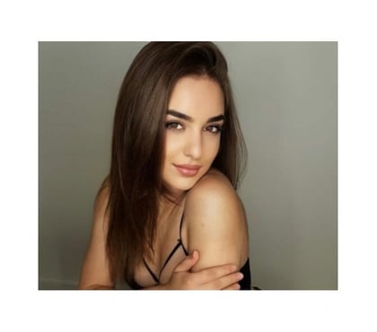 Photos for Karinne in town ❤️🔞