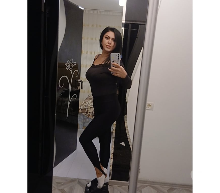 Escorts Edinburgh Edinburgh - Edinburgh - Photos for LORA NEW IN TOWN THE BEST SERVICE INCALL OUT CALL