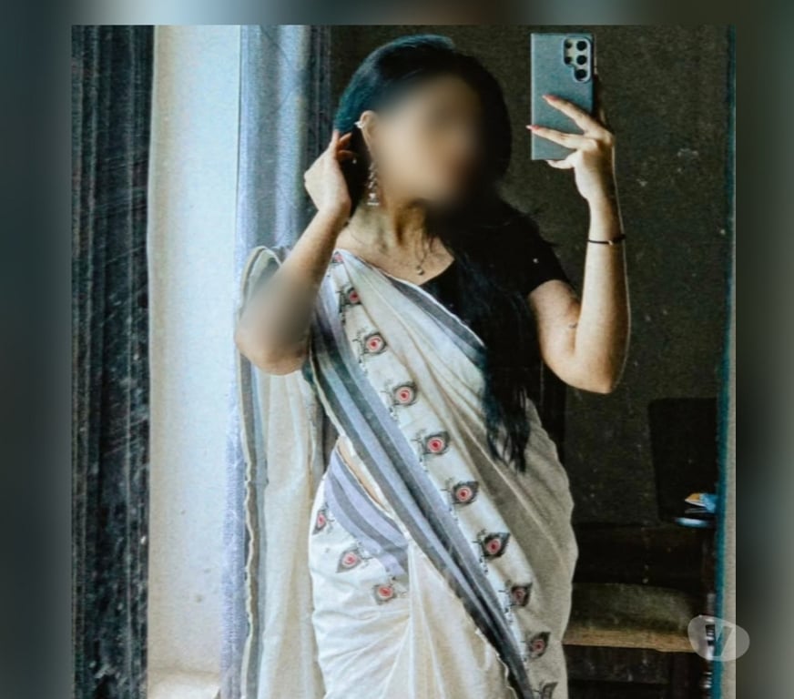 Escorts North West London Euston Square Station - North West London - Photos for Elegant curvaceous indian Girl 🇮🇳🌿