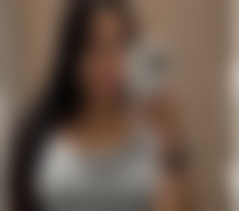 LATINA GIRL WITH CURVES! Last day 💷