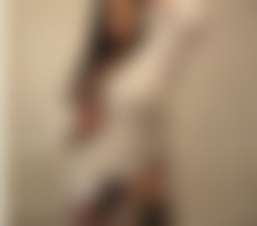 Escorts and Massages Mansfield Town Centre Mansfield - Photos for 🔥MIKKY HOT BRUNETTE🔥PARTY GIRL❤️❤️❤️