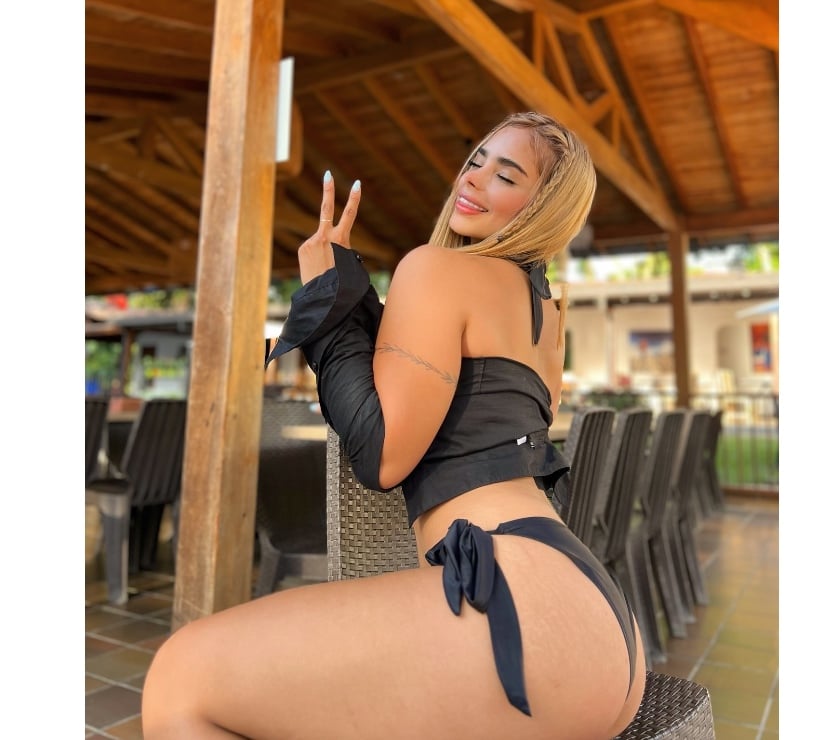 Escorts Oval South East London - Photos for Lili Hot latina🔥Genuina 🍑petite brazil