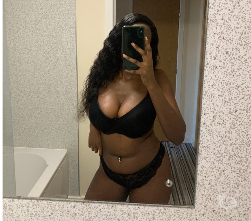 Escorts West Midlands Walsall - Photos for Soft Domme GFE Busty Ebony .Available WALSALL Incall