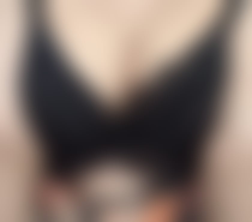 Escorts Greater Manchester Stockport - Photos for I am sonia, new in your town. Hot indian sexy party girl