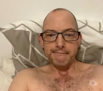 Bi curious guy looking for bi training