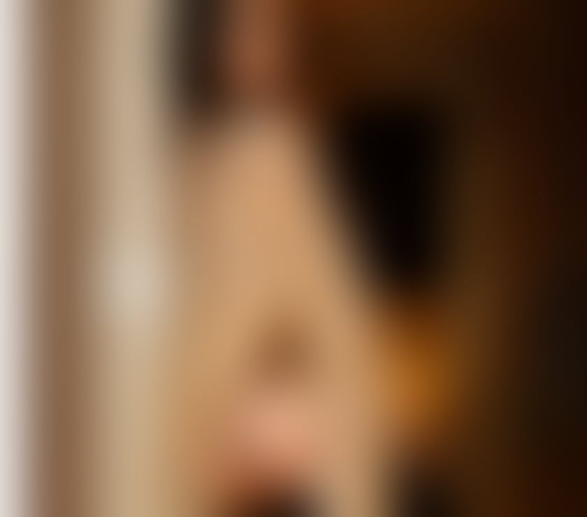 Escorts South West London Battersea - South West London - Photos for Elegance at your command with laughter followed by a great g