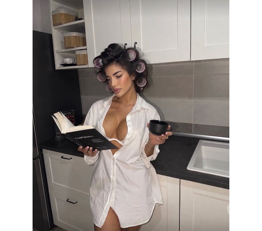 Escorts Newport - Wales Newport City Centre - Newport - Photos for 🖤OUTCALL ONLY🖤PARTY GIRL🖤VIP EXPERIENCE🖤