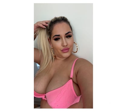 Escorts Slough Town Centre Slough - Photos for KIMBERLY BIG BRAZILIAN BUM👿BIG BOOBS🤤
