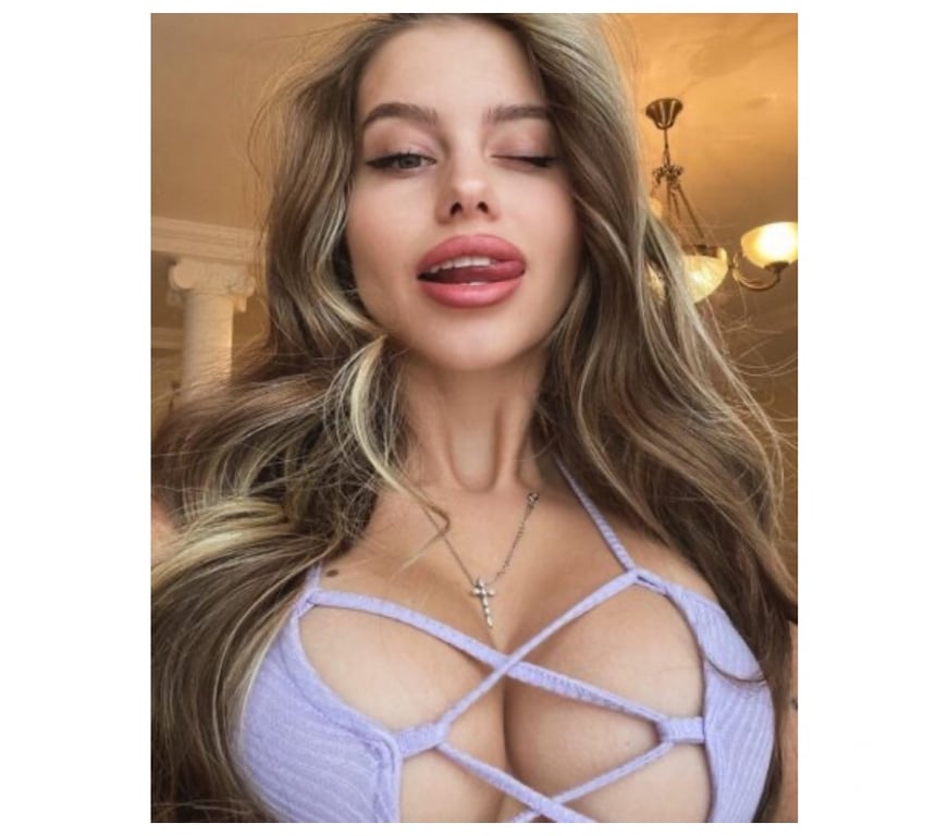 Escorts County Durham Darlington - Photos for Columbian party girl NO DEPOSIT man woman couple welcome