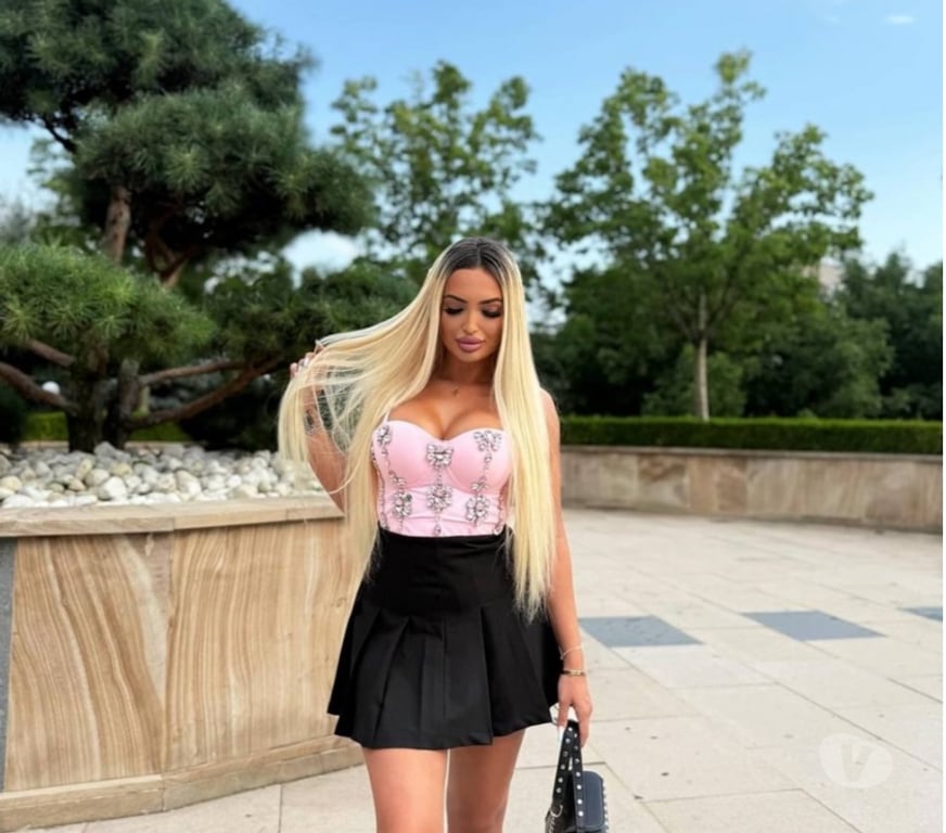 Escorts Surrey Guildford - Photos for Alma❤️best service and owo 😍 07345396921