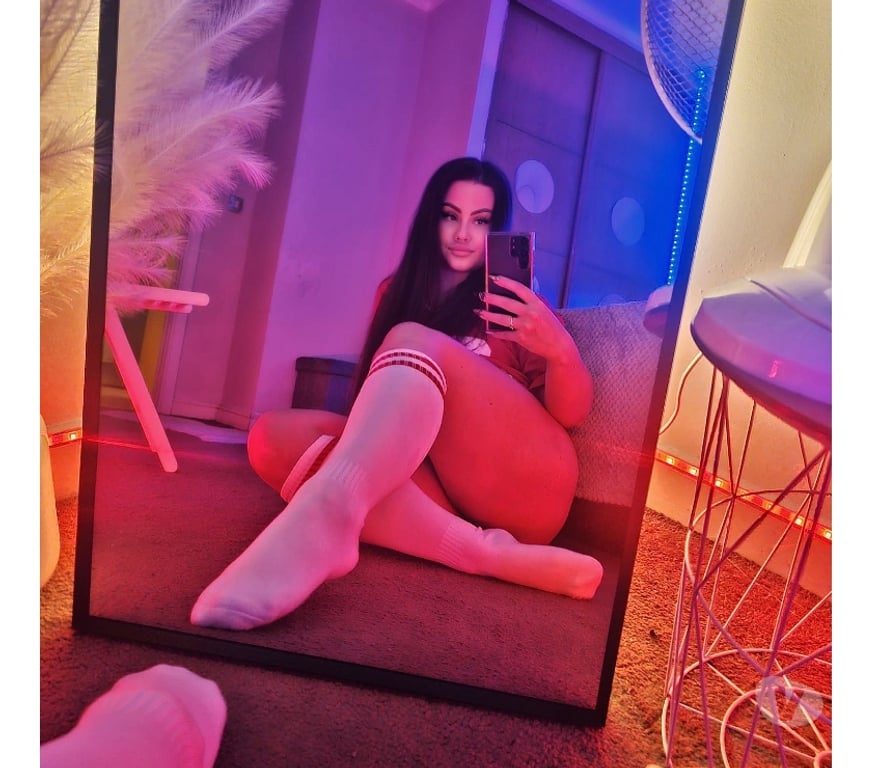 Escorts West Midlands Wolverhampton - Photos for 😈 FERAL_KITTEN 😈❤️Curvy Polish Goddess ❤️