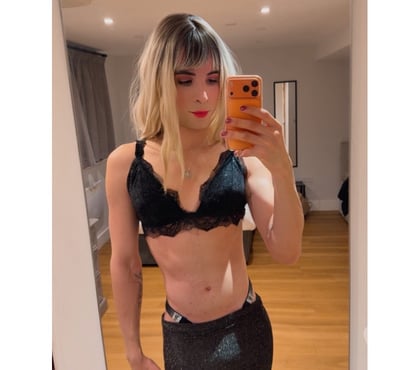 Photos for Yasmin XXl hot party