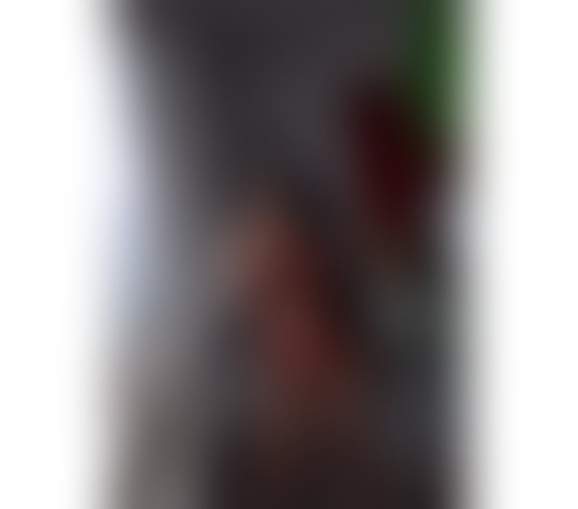 Escorts East London Canary Wharf Station - East London - Photos for British🇬🇧Mia Khan💋 mirrored walls 👀 ceilings😈