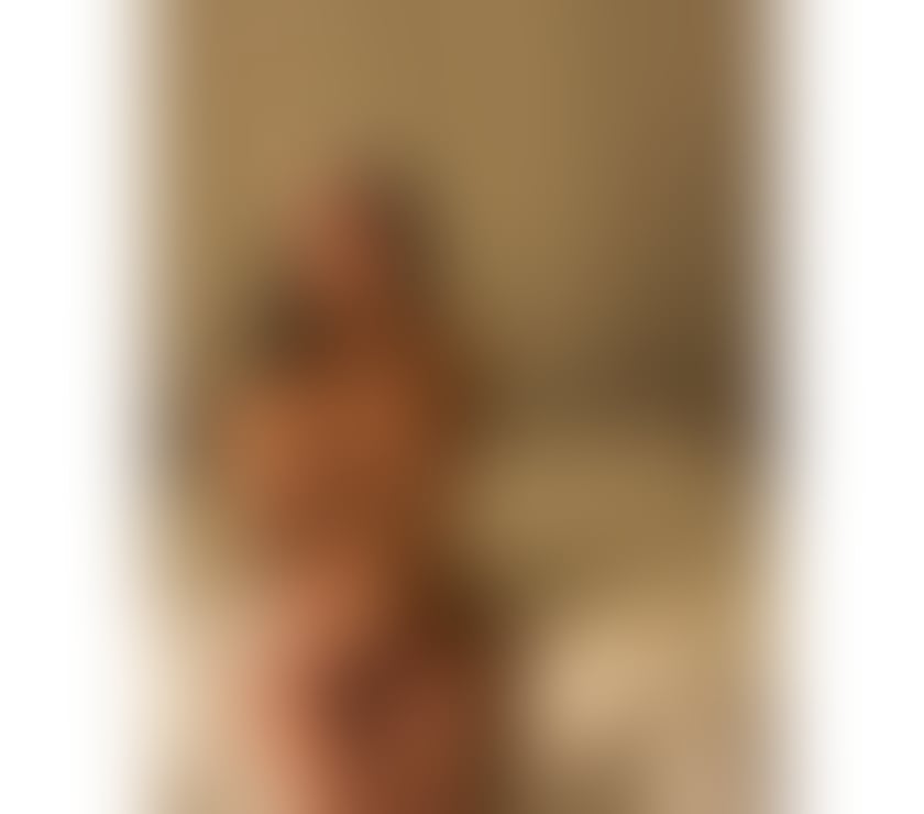 Escorts East London Canary Wharf Station - East London - Photos for British🇬🇧Priya 💋 mirrored walls 👀 ceilings😈