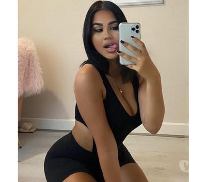 Escorts and Massages Epsom Epsom and Ewell - Photos for Lezy sweet girl 💕Party NO RUSH