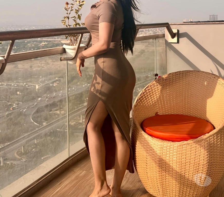 Escorts Ealing Southall - Ealing - Photos for Sexy hot 🔥girl in your hometown 😍🔥