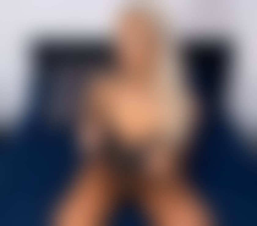 Photos for 🔞New outcall party girl😍 verify by videocall