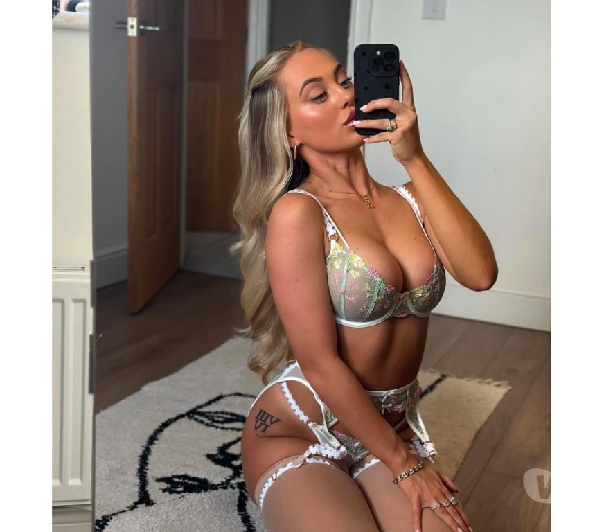 Escorts Windsor and Maidenhead Ascot - Windsor and Maidenhead - Photos for Available ✅party girl in town🎉videocall confirmation