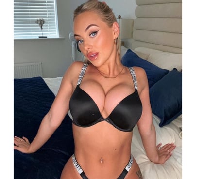 Photos for 🔞New outcall party girl😍 verify by videocall