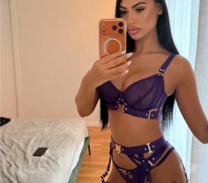 Escorts and Massages Dogsthorpe Peterborough - Photos for Hii I'm Mia new in town I doo outcall and incall