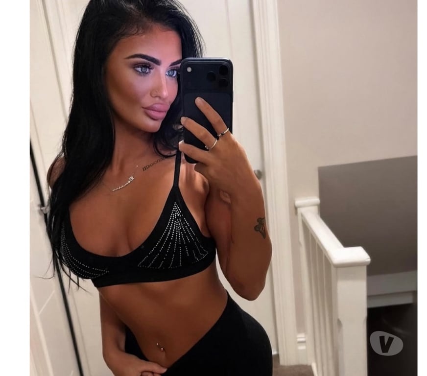 Escorts West Yorkshire Leeds - Photos for ❤️Real Photos💯HOT Latina🔥Party Girl🎊