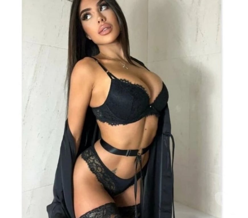 Escorts Peterborough Peterborough City Centre - Peterborough - Photos for Vanessa ❤️ Real Pics 🍑 PARTY GIRL🥂