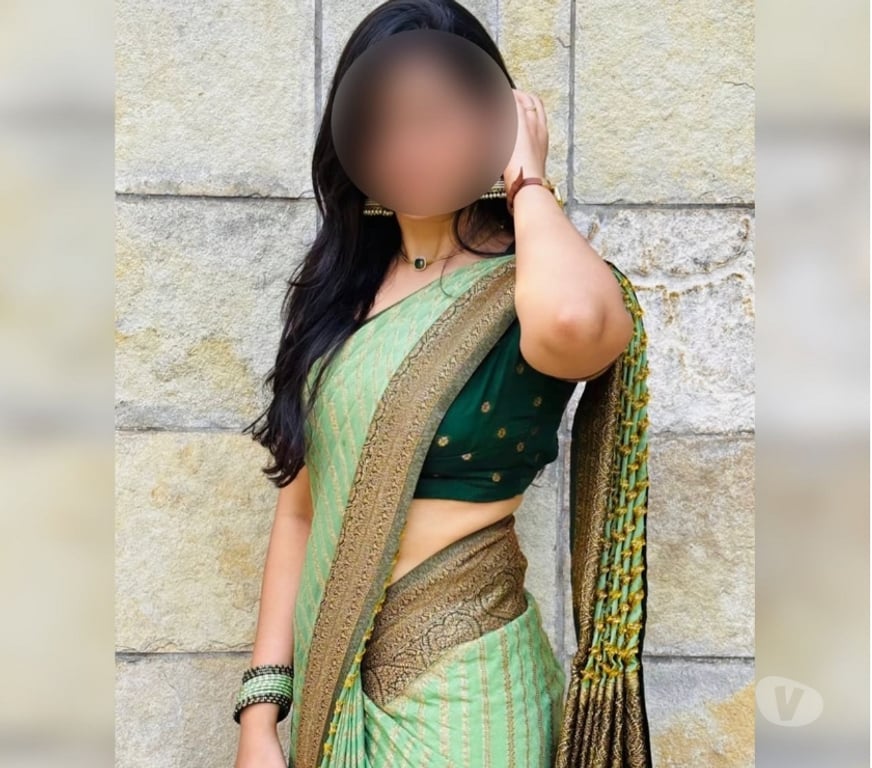 Escorts West London Hounslow - Photos for Indian tamil girl VINITHA New in Hounslow Central