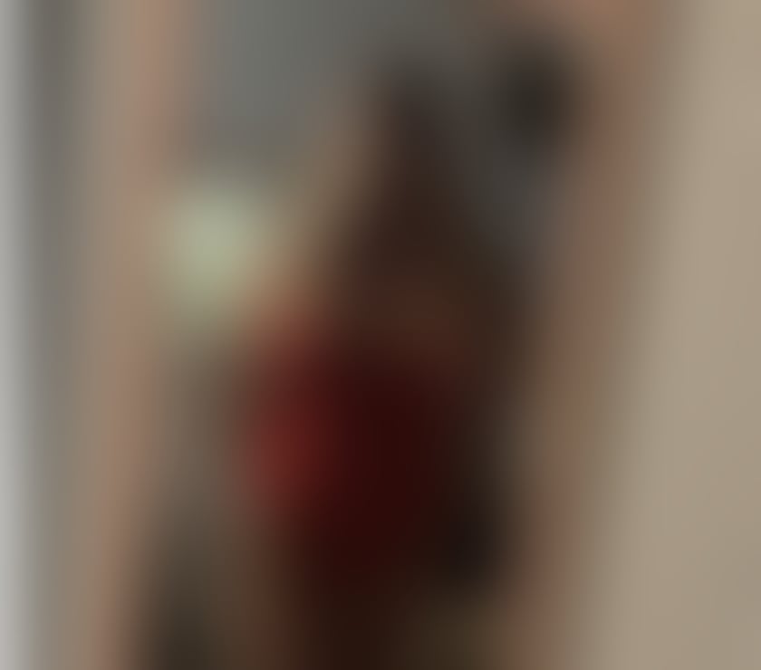 Escorts Worcestershire Bromsgrove - Photos for 2 fireballs , massages and more 😏