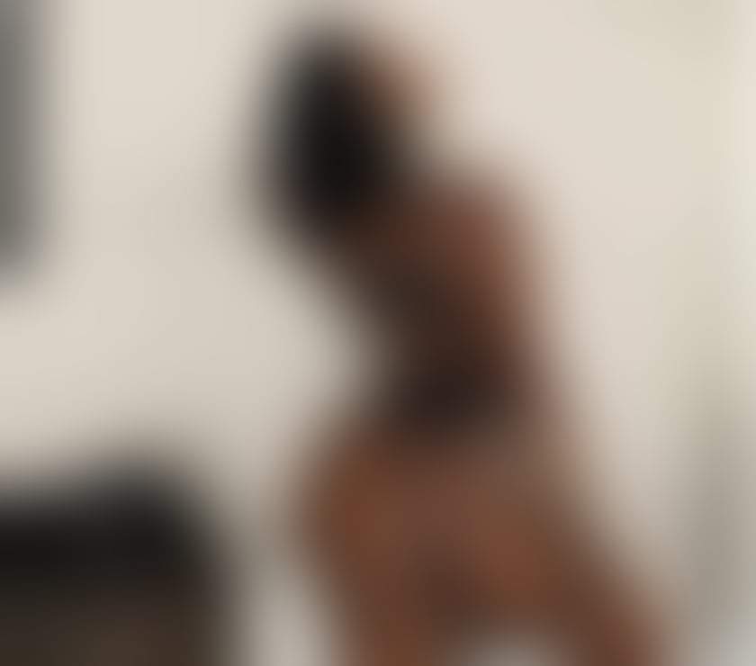 Escorts North West London Brent Cross - North West London - Photos for CHANEL💕🥳REAL GIRLS🥳💕